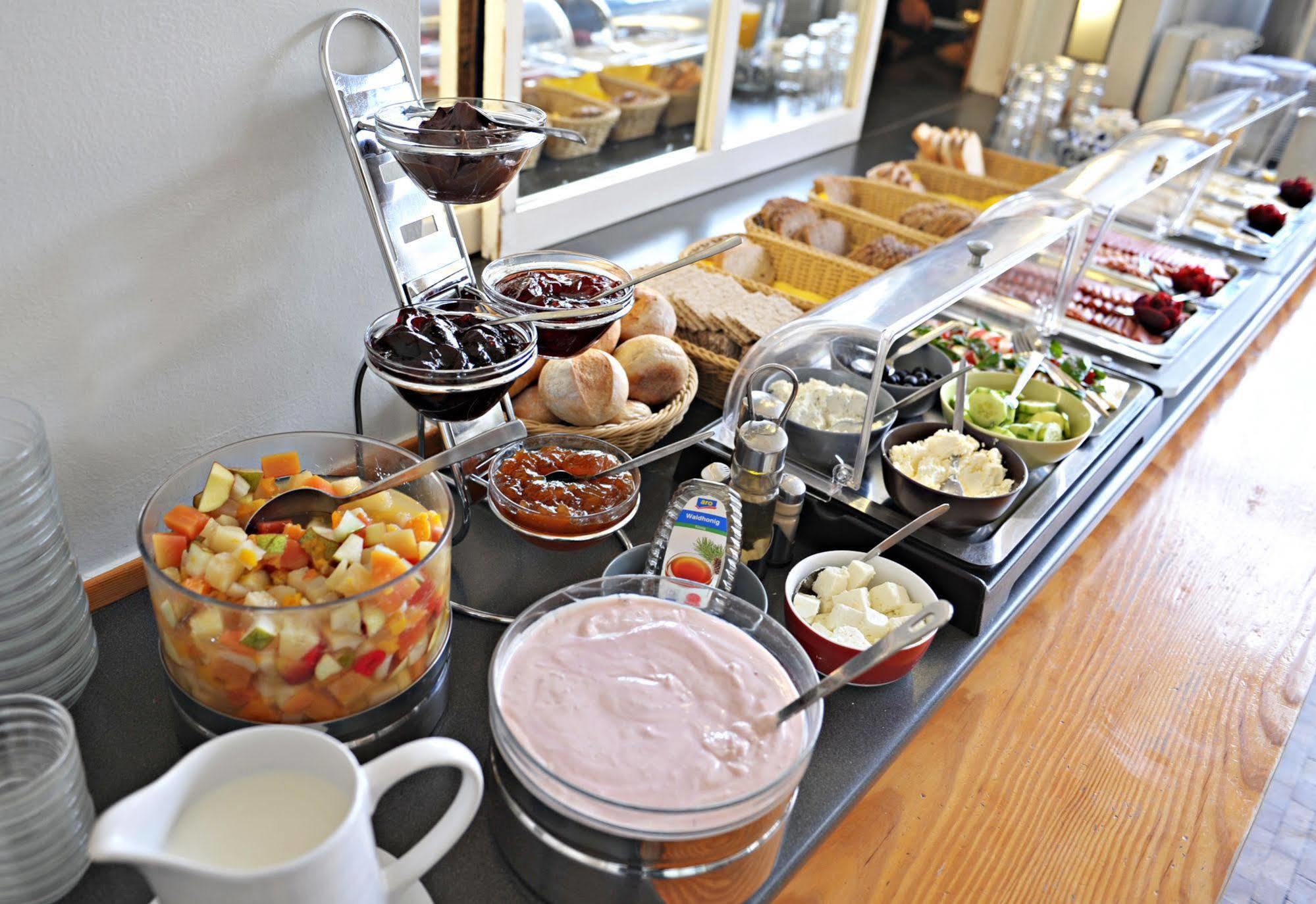 Hotel Transit Berlin Luaran gambar
